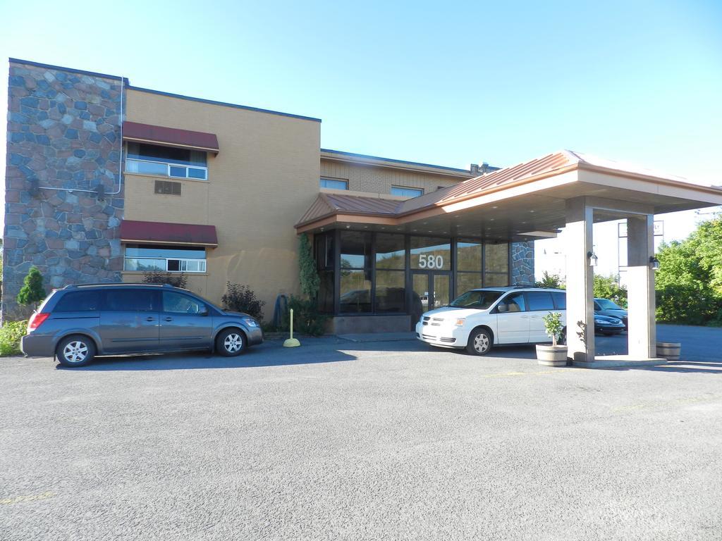 L'Auberge De L'Aeroport Inn Dorval Exterior foto